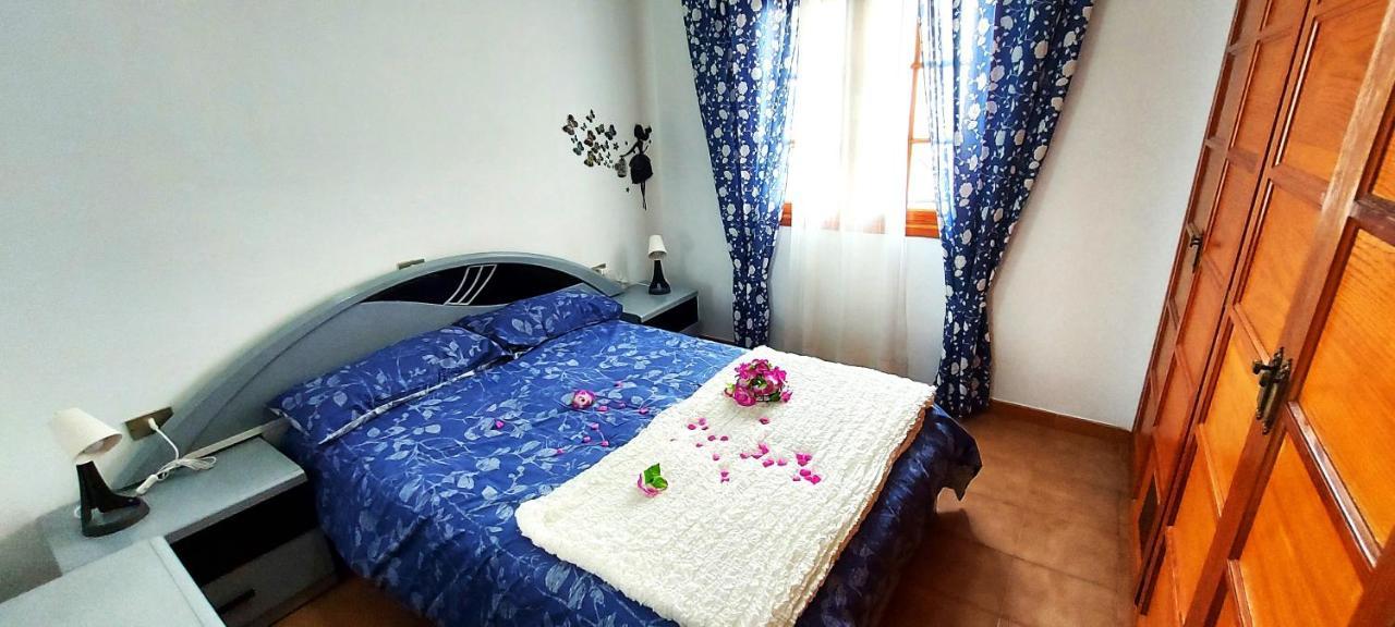 Los Cristianos Apartment, 1 Bedroom Wifi Free & Big Terrace Exterior photo
